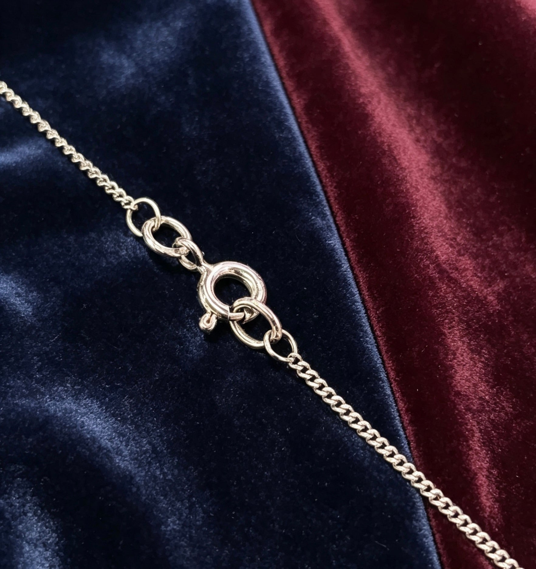 9ct white gold diamond and ruby necklace