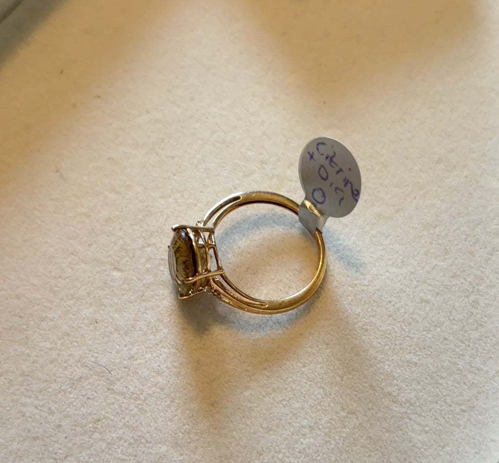 9ct gold yellow citrine and diamond ring