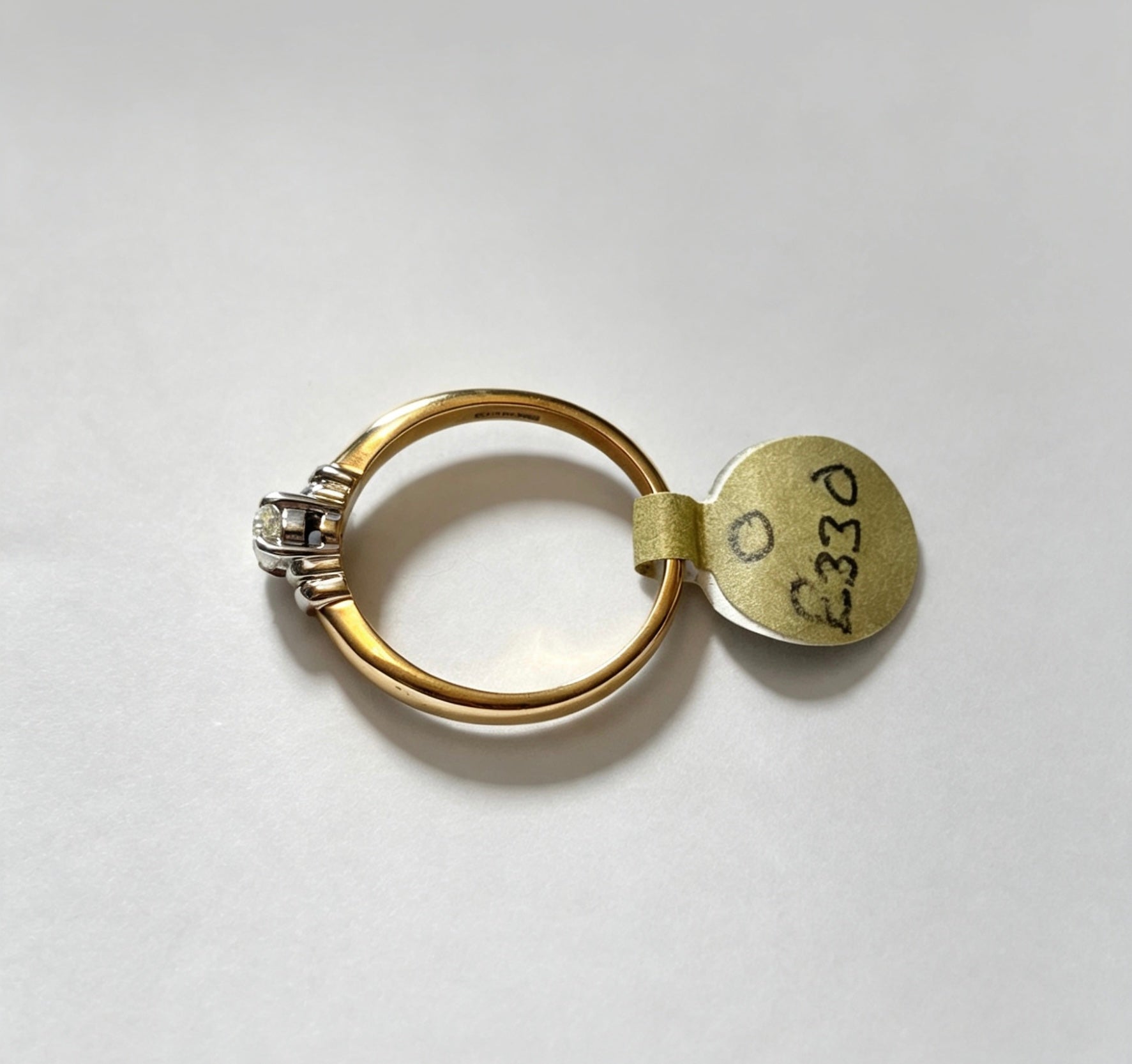 9ct gold single stone diamond ring