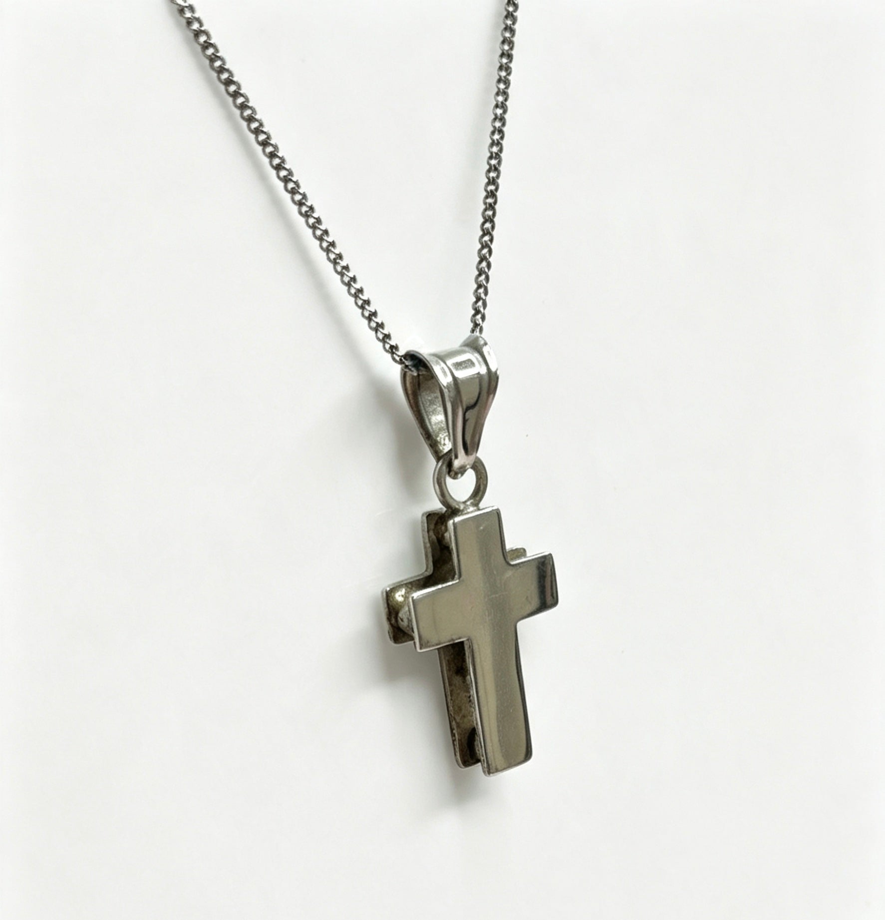 Sterling silver cross & chain